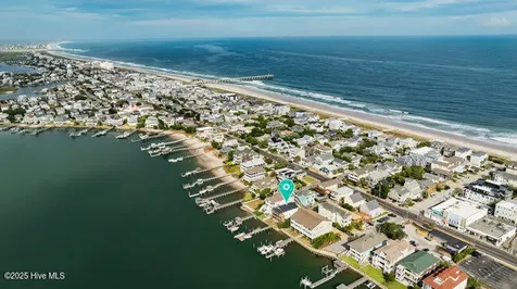 9 W Atlanta Street Wrightsville Beach NC 28480