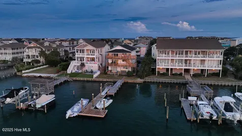 9 W Atlanta Street Wrightsville Beach NC 28480