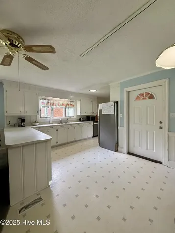 1005 Pinecrest Street Williamston NC 27892