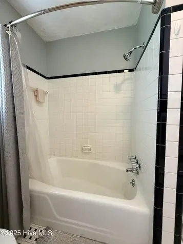 1005 Pinecrest Street Williamston NC 27892