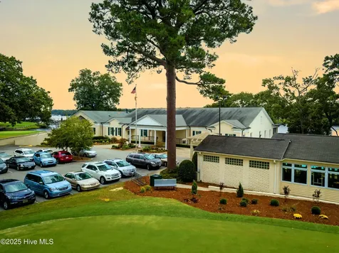 4503 Greenview Road Trent Woods NC 28562