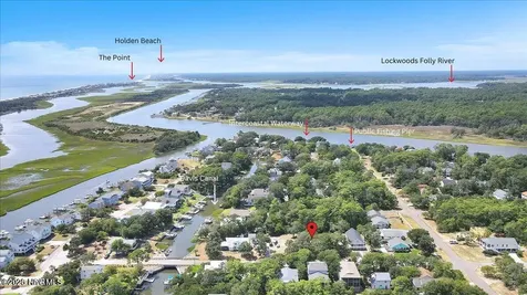 107 SW 28th Street Oak Island NC 28465