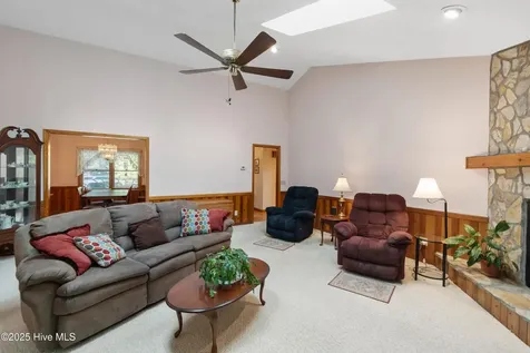 1894 Muriel Street SW Supply NC 28462