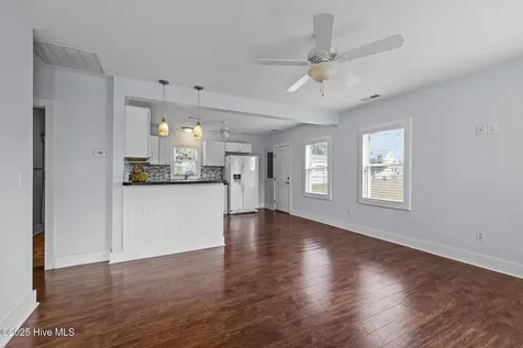 1404 Shackleford Street Morehead City NC 28557