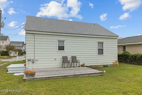 1404 Shackleford Street Morehead City NC 28557