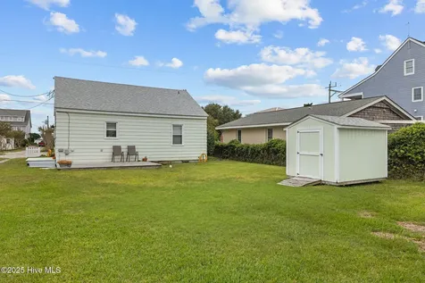 1404 Shackleford Street Morehead City NC 28557