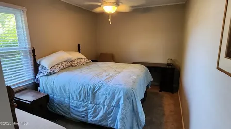 706 Hedrick Boulevard Morehead City NC 28557