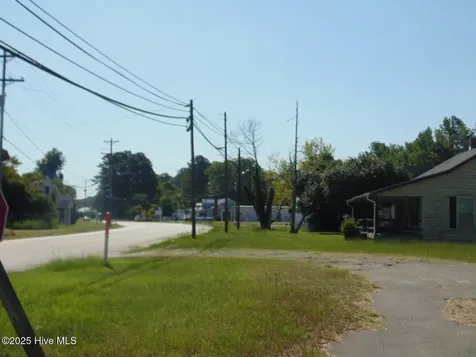 901 S King Street Windsor NC 27983