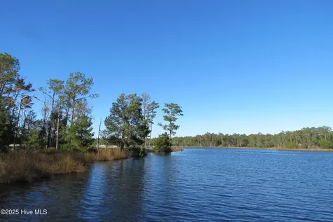 375 Tar Creek Road Oriental NC 28571