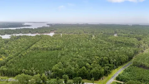 375 Tar Creek Road Oriental NC 28571