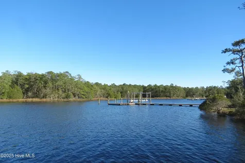 375 Tar Creek Road Oriental NC 28571