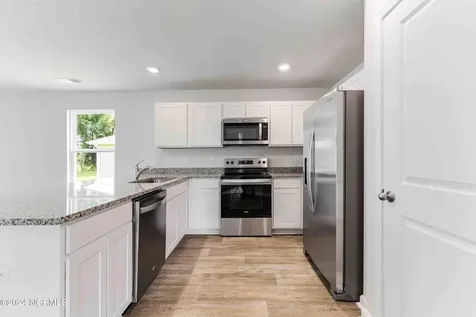 1234 Skystone Loop NE Supply NC 28462