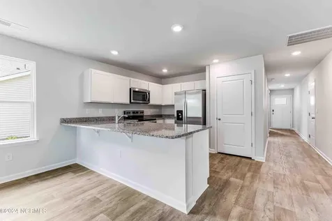 1234 Skystone Loop NE Supply NC 28462