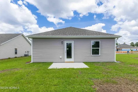 1234 Skystone Loop NE Supply NC 28462