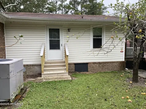 8958 Dale Street NE Leland NC 28451