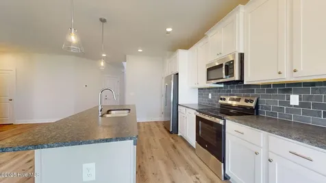 2016 Dartford Drive Greenville NC 27834