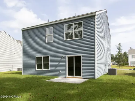 1229 Skystone Loop NE Supply NC 28462