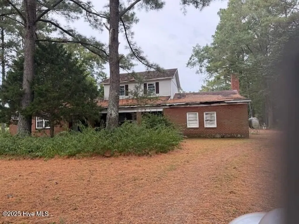 541 E Saluda Hall Road Ahoskie NC 27910