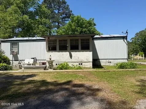 541 E Saluda Hall Road Ahoskie NC 27910