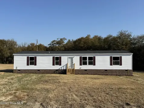 2251 Twisted Hickory Road Elizabethtown NC 28337