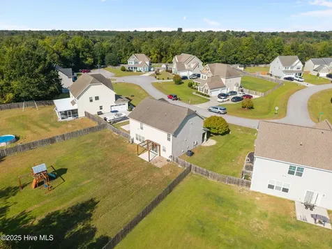 147 Foggy River Way Jacksonville NC 28540