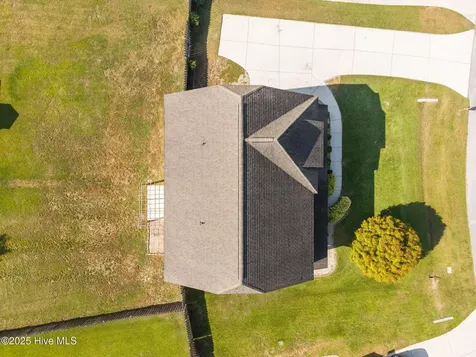 147 Foggy River Way Jacksonville NC 28540