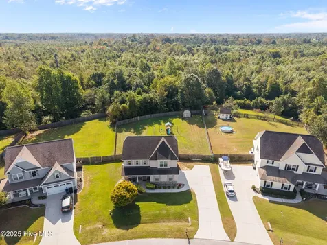 147 Foggy River Way Jacksonville NC 28540