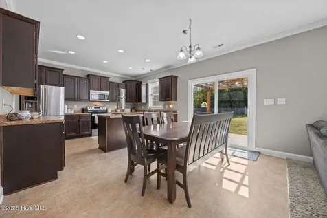 147 Foggy River Way Jacksonville NC 28540