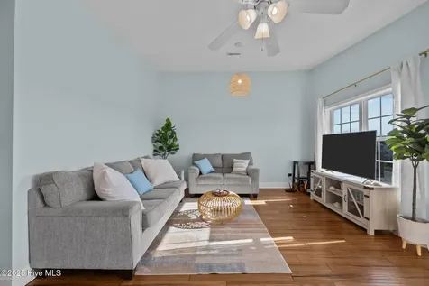 177 Sea Gull Lane North Topsail Beach NC 28460