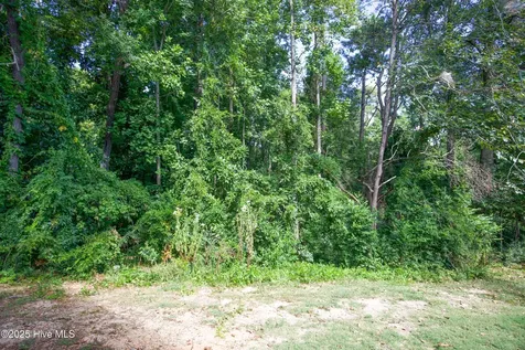 175 N Knoll Road Southern Pines NC 28387