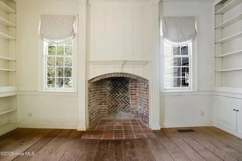 206 W Eden Street Edenton NC 27932