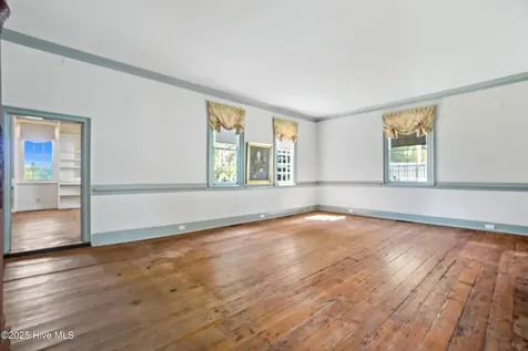206 W Eden Street Edenton NC 27932