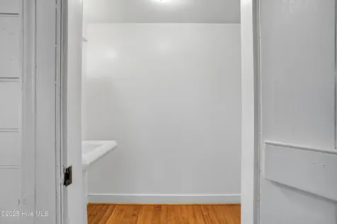 206 W Eden Street Edenton NC 27932