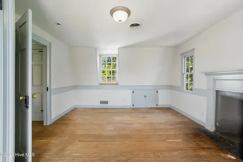 206 W Eden Street Edenton NC 27932