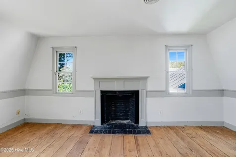 206 W Eden Street Edenton NC 27932