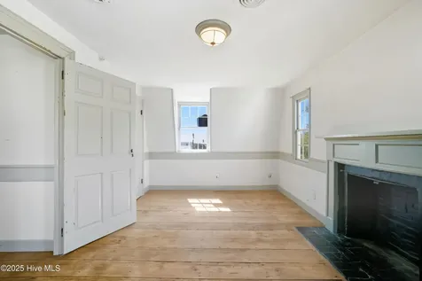 206 W Eden Street Edenton NC 27932