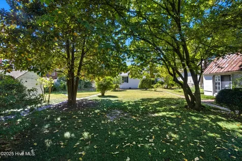 206 W Eden Street Edenton NC 27932