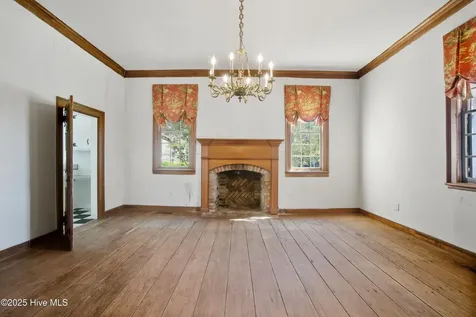 206 W Eden Street Edenton NC 27932