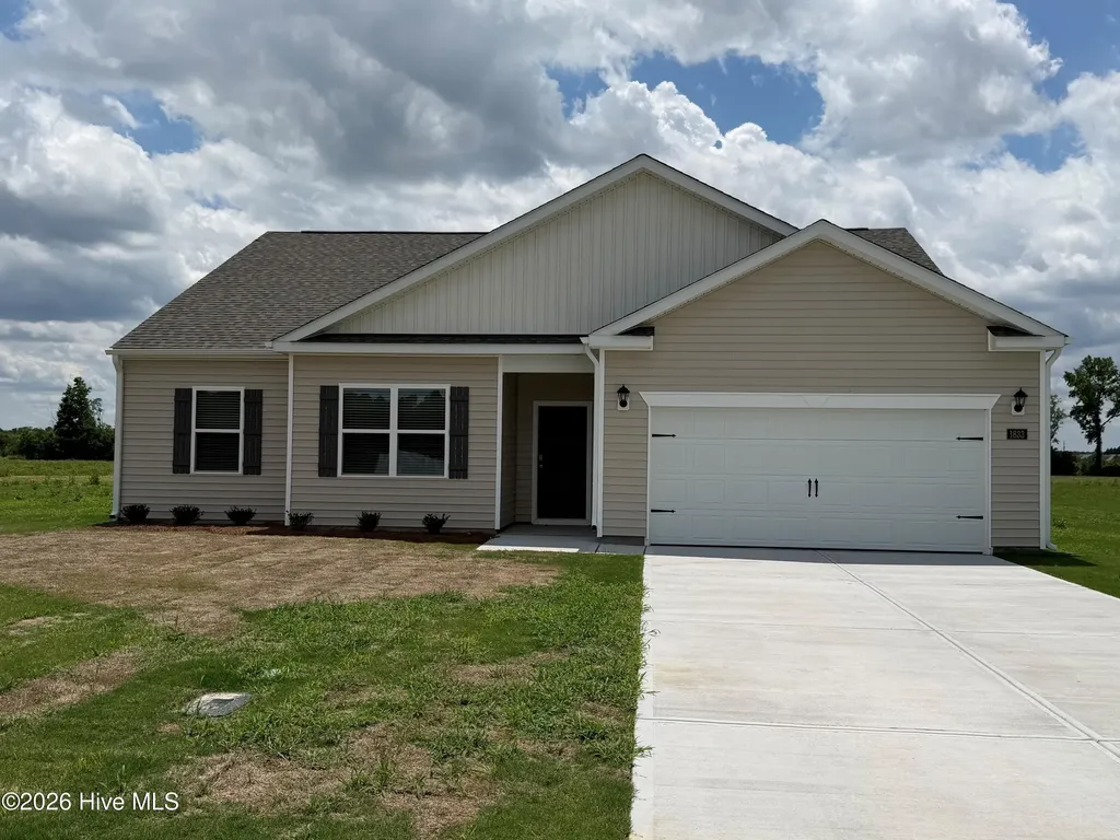 1833 Branson Court Farmville NC 27828