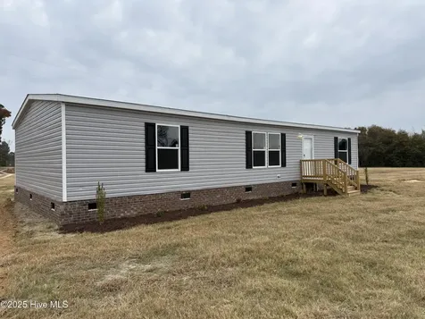 2227 Twisted Hickory Road Elizabethtown NC 28337