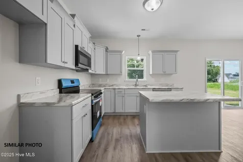 417 Windermere Road Hubert NC 28539