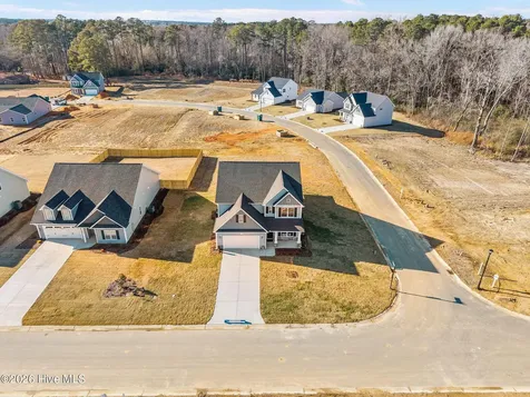 287 Elijah Way Vass NC 28394
