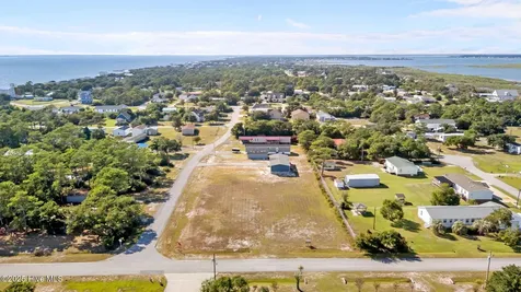 159 Barbee Street Harkers Island NC 28531