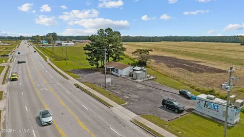 11146 Nc 55 Highway Grantsboro NC 28529