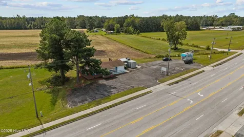 11146 Nc 55 Highway Grantsboro NC 28529