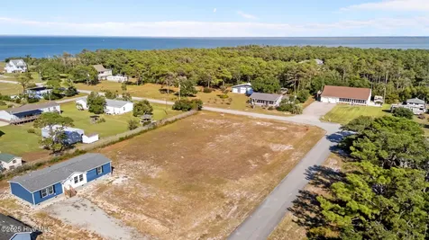 151 Barbee Street Harkers Island NC 28531