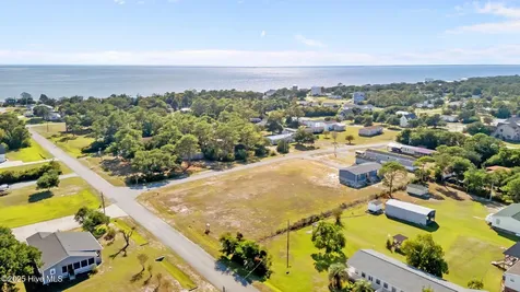 151 Barbee Street Harkers Island NC 28531