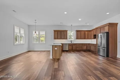 314 E Rolling Meadows Road Hampstead NC 28443