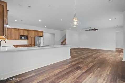 314 E Rolling Meadows Road Hampstead NC 28443