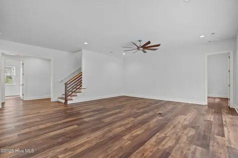 314 E Rolling Meadows Road Hampstead NC 28443